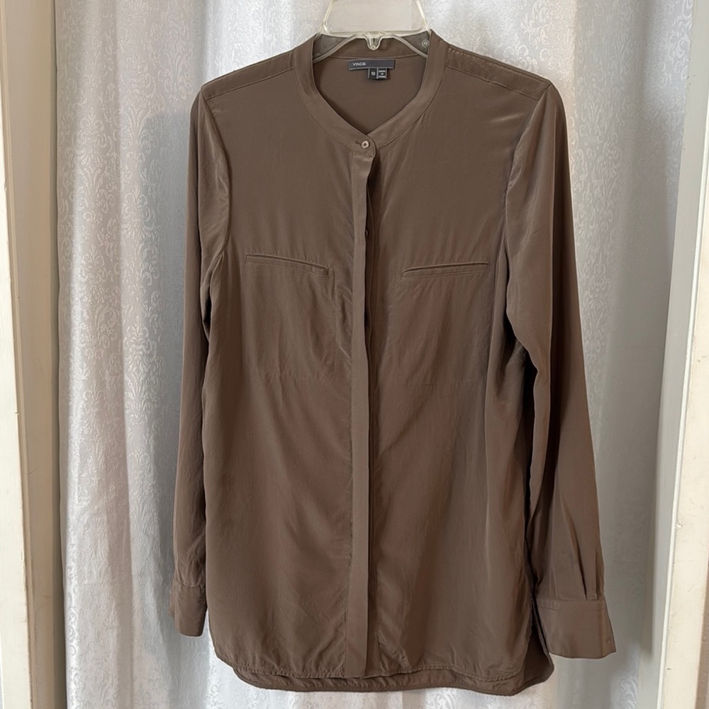 VINCE SILK BLOUSE SZ: 10